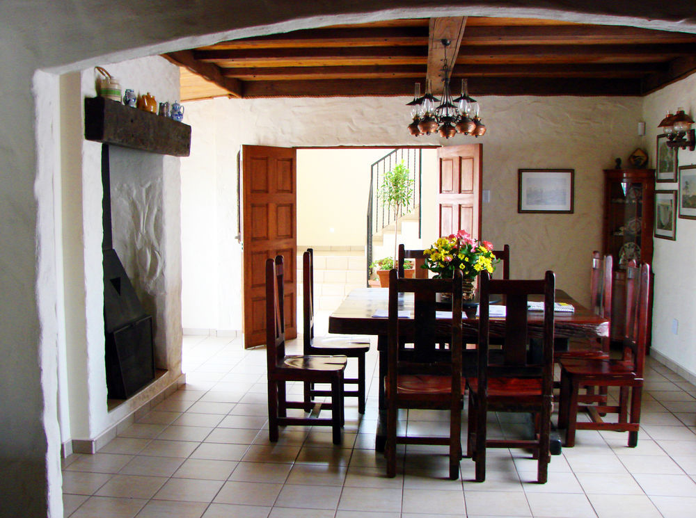 17 On 13Th Guest House Edenvale Exteriér fotografie